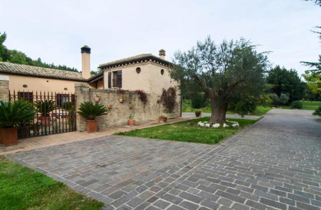 Villa Conero Montacuto Luaran gambar